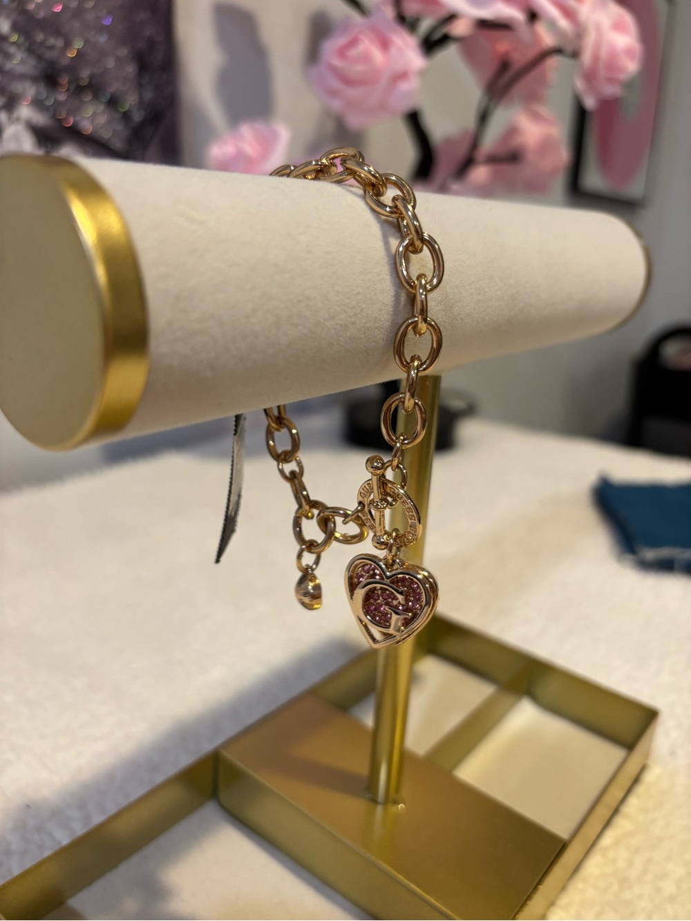 Guess Gold Heart Charm Bracelet